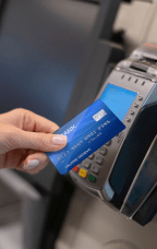 Pay terminal with a bank card